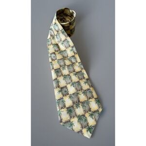 Tommy Bahama Neckwear Tie Palm Tree Tropical Beach Pattern USA 100% Silk JBHS